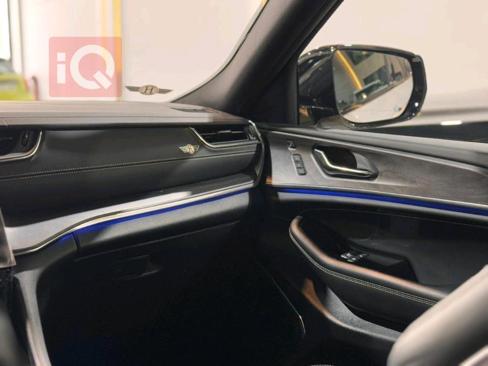 جیپ گراند شیرۆکی